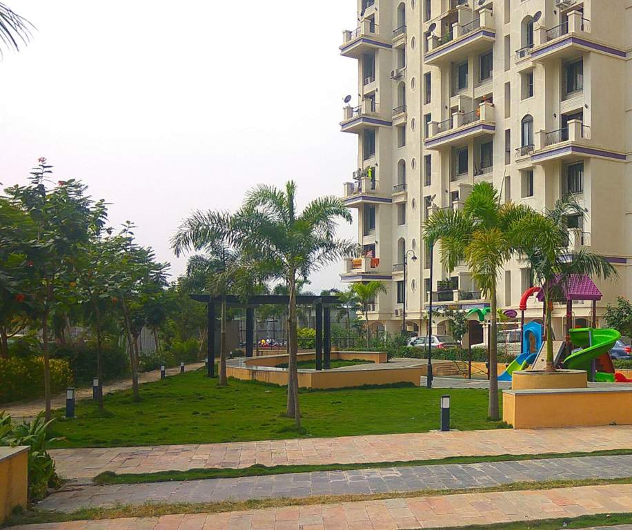  aldea espanola phase v Children's play area