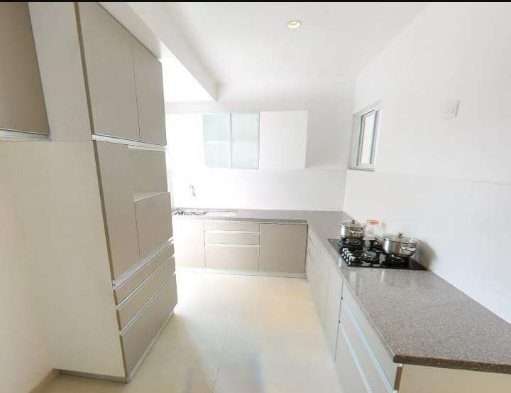  abhilasha building a Kitchen