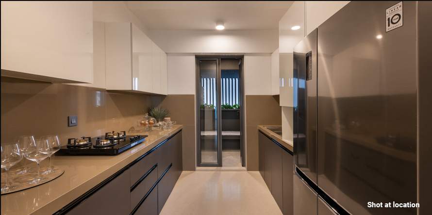  paramount wing d Kitchen