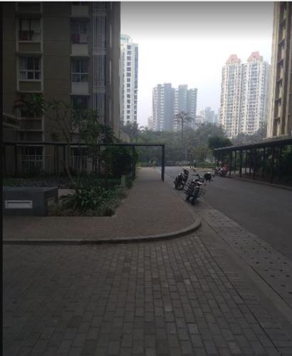  amara-tower-26-27-28-30-34-35 Paved Compound