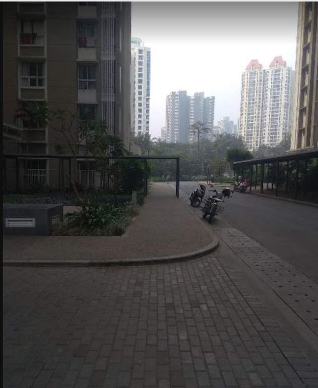  amara tower 26 27 28 30 34 35 Paved Compound