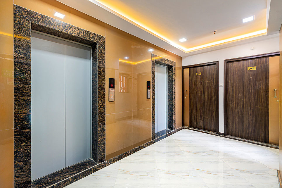  sudarshan lands end Lift(s)