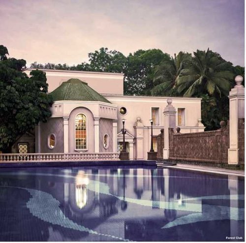  castle-rock-c-and-d-wing Swimming Pool