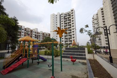  greens-phase-ii Children's play area