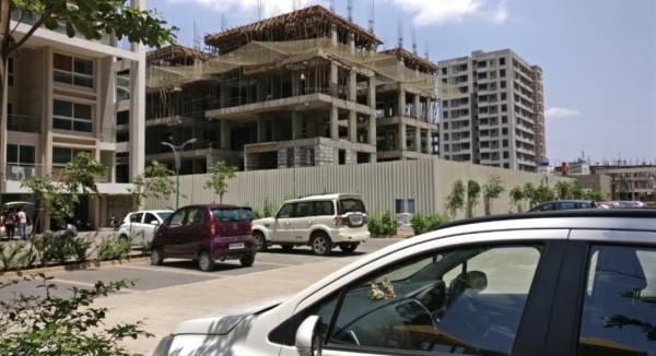  royal-entrada-phase-ii D Building Construction Status Oct-20