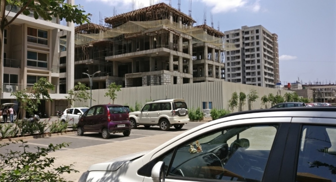  royal entrada phase ii D Building Construction Status Oct 20