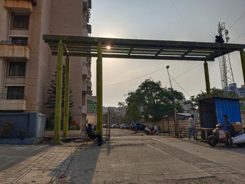  countrywoods-building-5 Entrance Gate Security Cabin