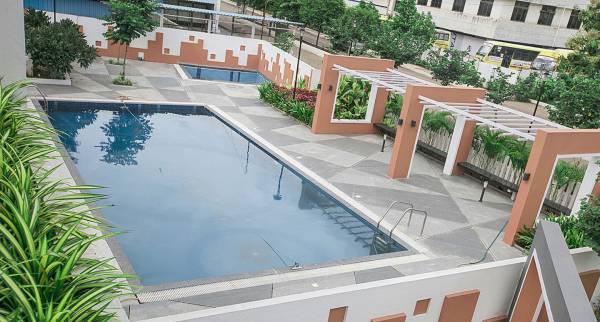  graffiti-phase-3 Swimming Pool