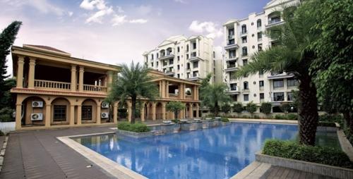  aldea-espanola-phase-vii Swimming Pool