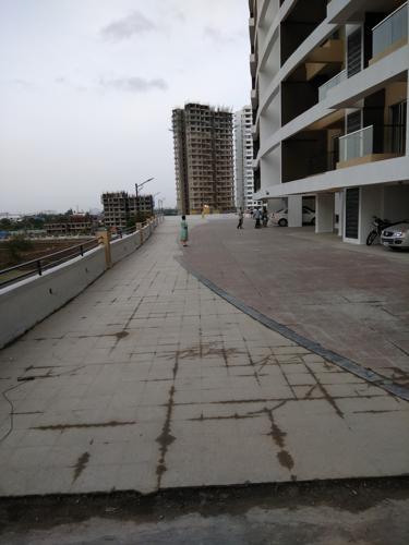  golden-treasures-wing-b Car Parking