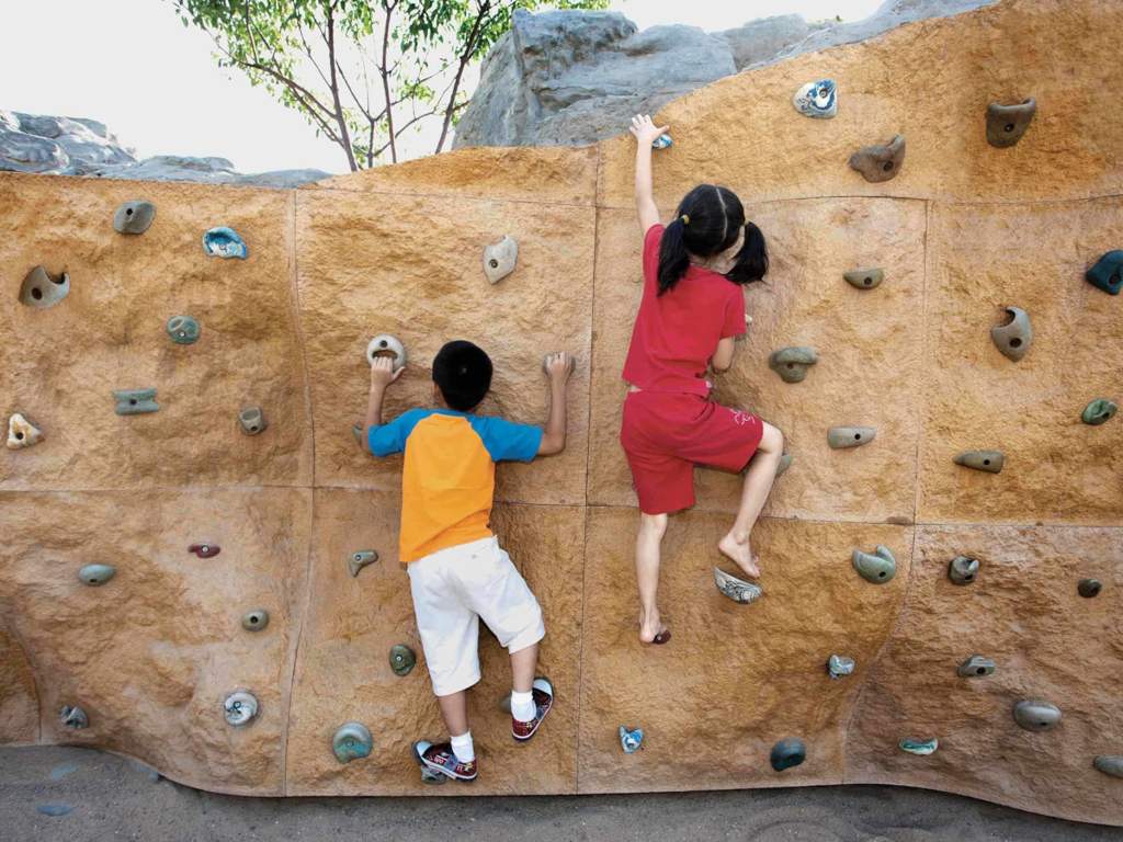  new cuffe parade lodha dioro and elisium 41st to 45th floor Children's play area