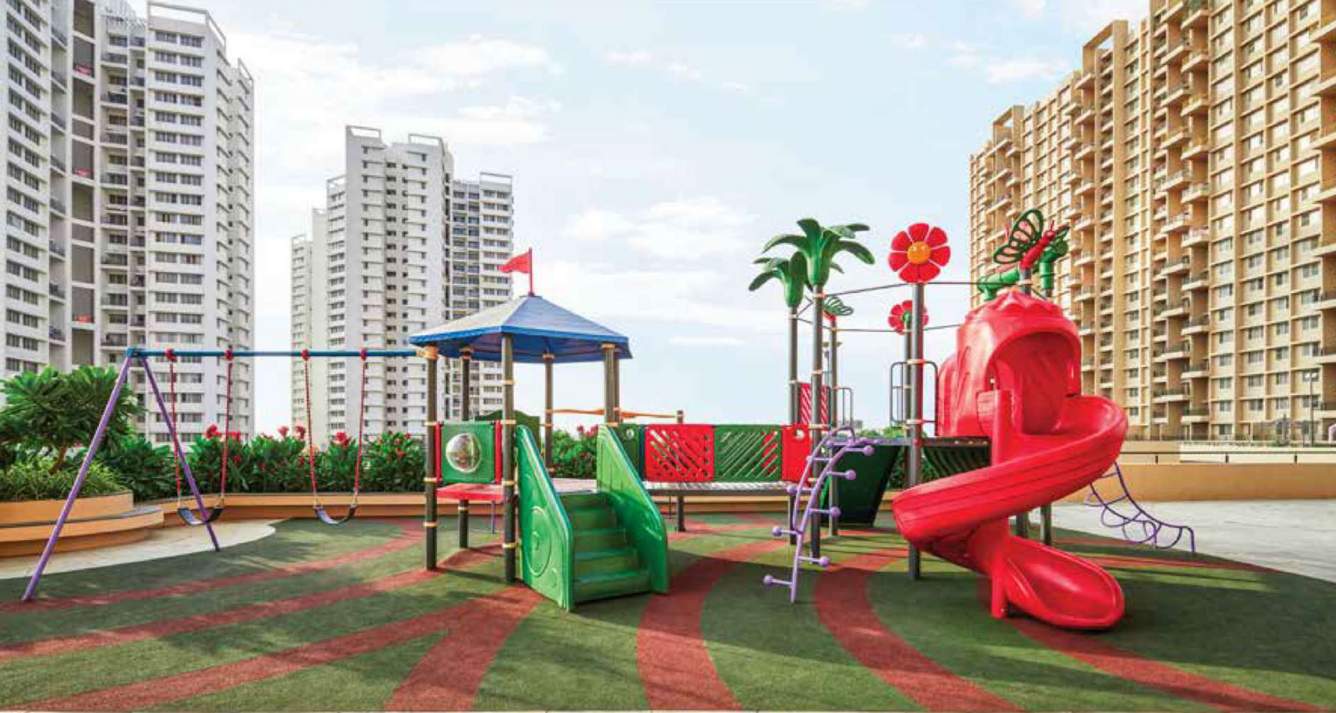life republic sector r3 3rd avenue Children's play area