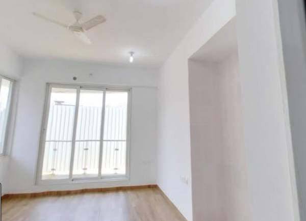  manhattan-phase-1 Living Area