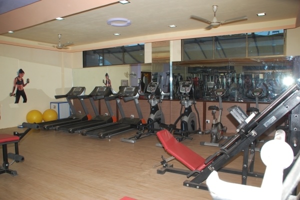  park-phase-i Gymnasium