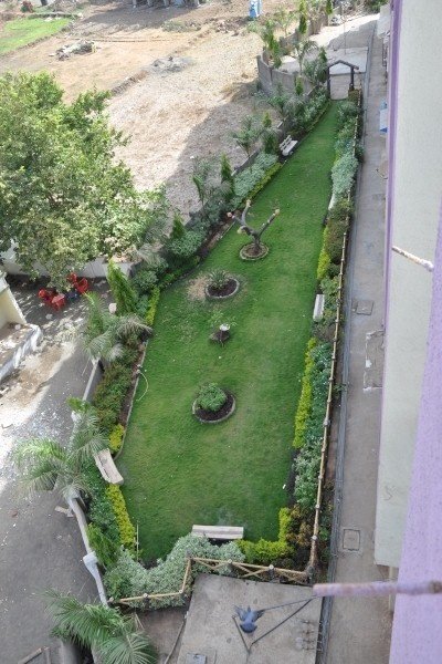  park phase i Landscaped Gardens