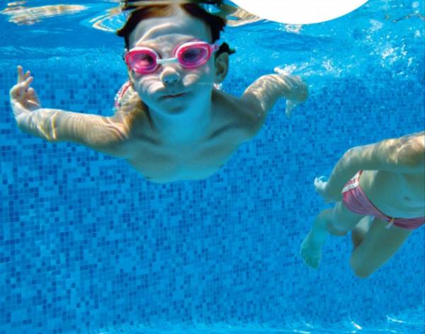  zircon Swimming Pool