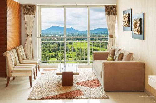  nexzone-vega-1 Living Area