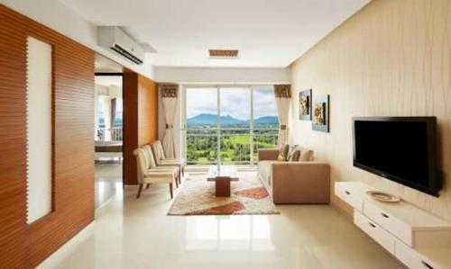  nexzone-vega-2 Living Area