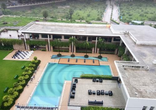  regency-sarvam-phase-10 Swimming Pool