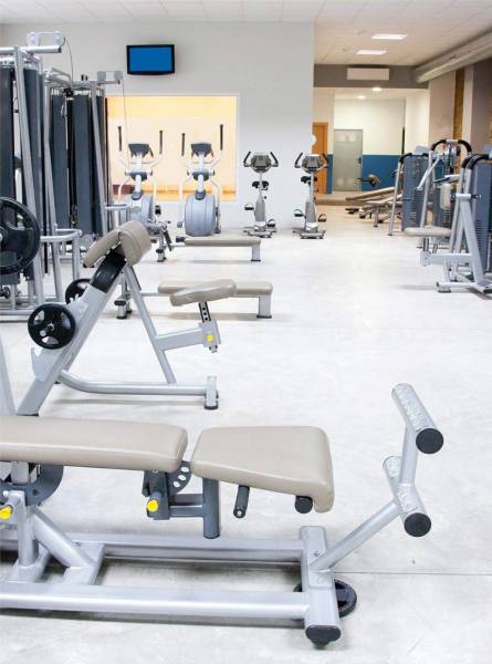  desai-oceanic Gymnasium