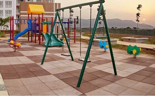  greens-3 Children's play area