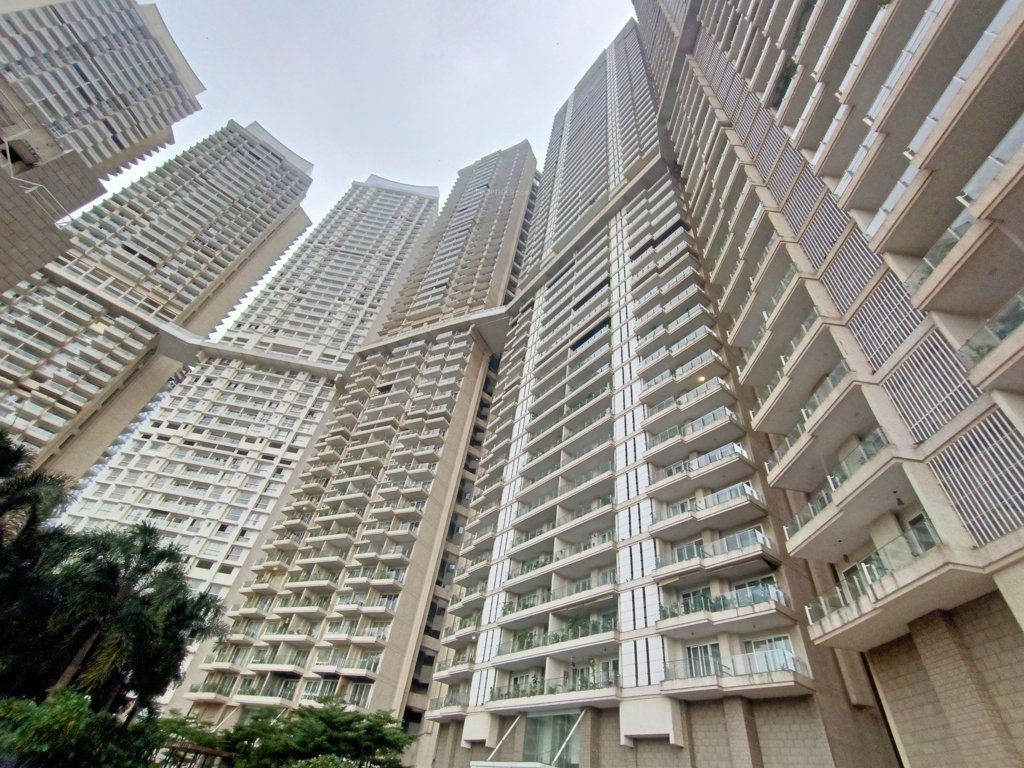 L&T Crescent Bay Tower T2