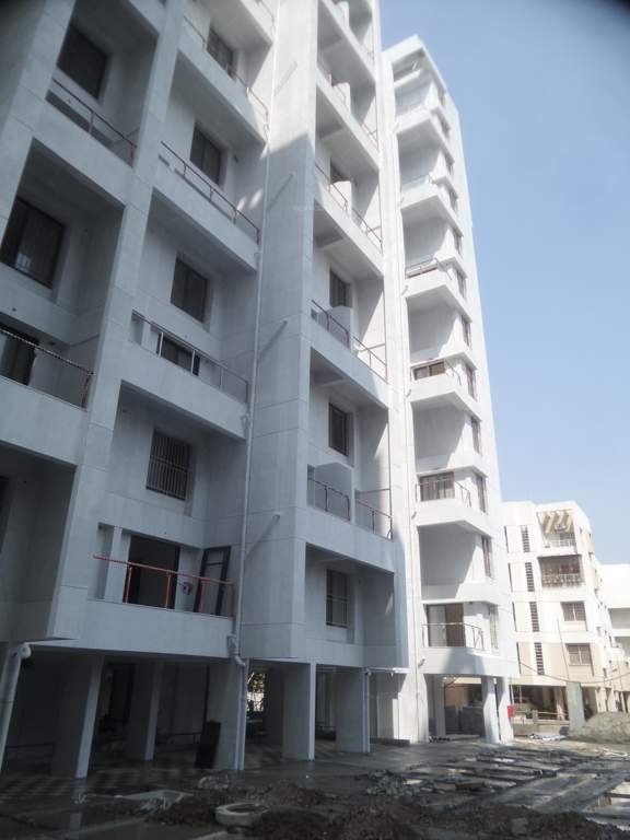 Images for Construction Status of Maloji Manjri Green Woods Phase 2 H1 Building