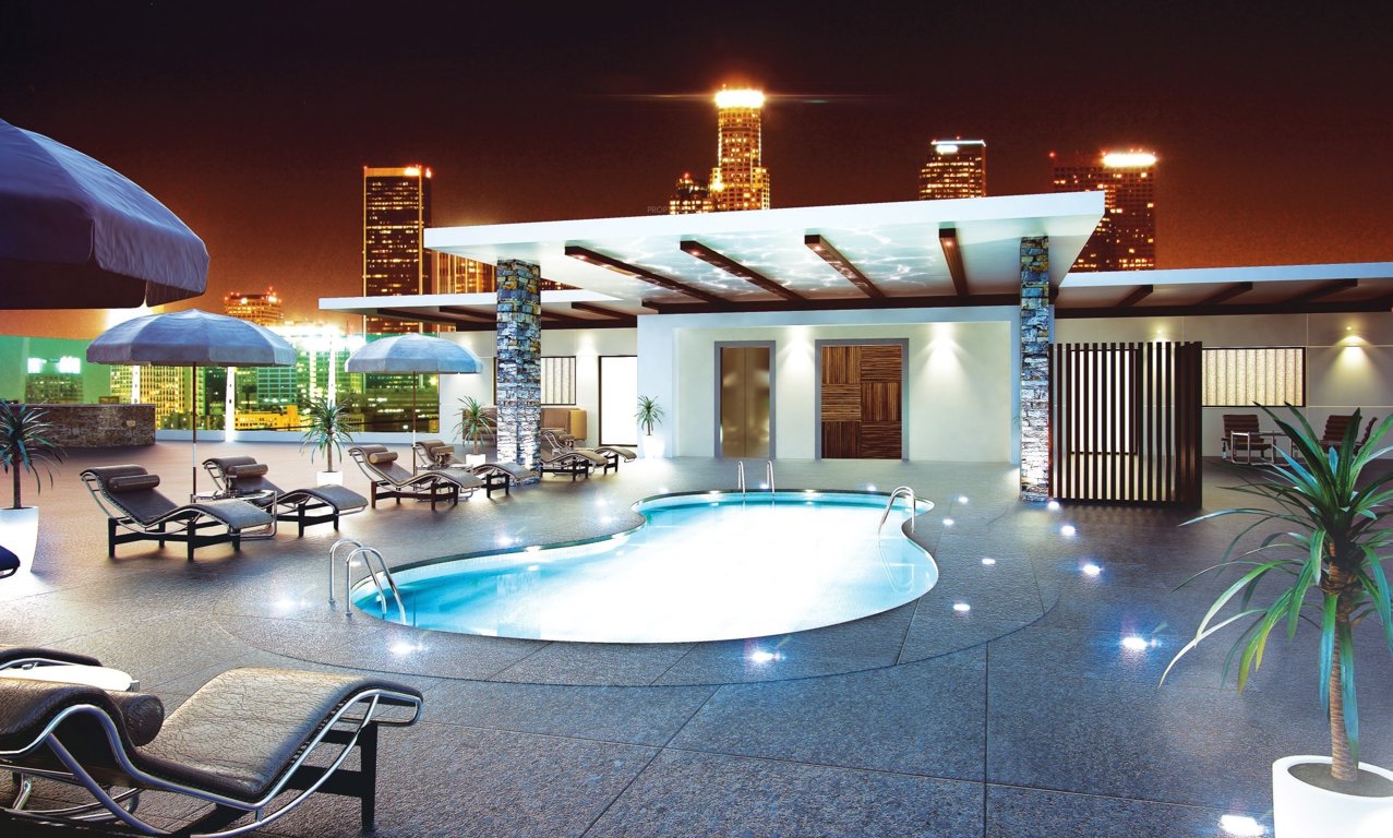 royal crest Swimming Pool