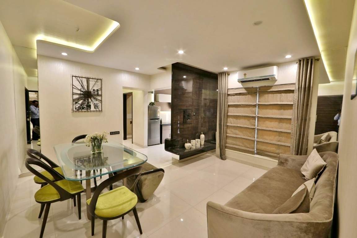  signature Living Area