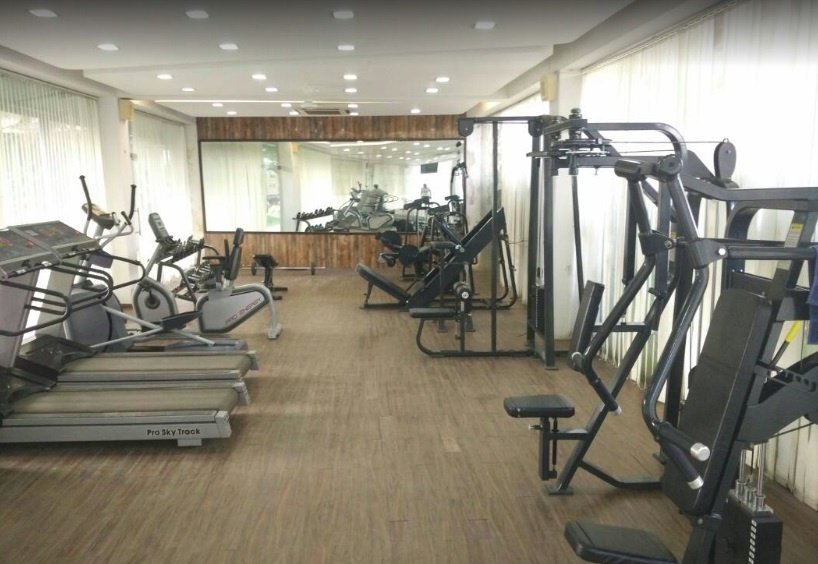  elite solitaire 16 Gymnasium