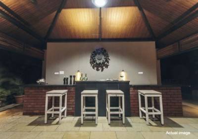 Cafeteria songbirds-phase-b Cafeteria