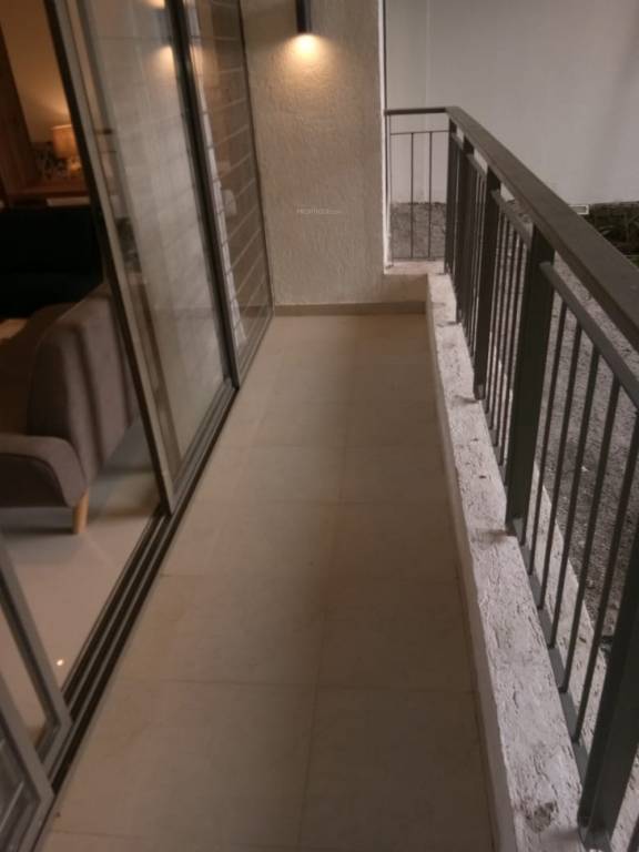 Images for Main Other of Skyi Songbirds Phase B