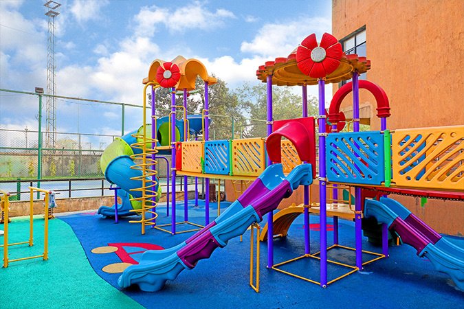 West Pioneer Metro Grande Tower C And D