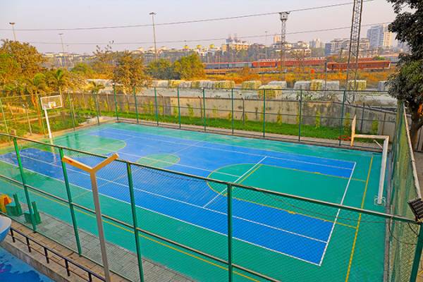 amenities of West Pioneer Metro Grande Tower C And D