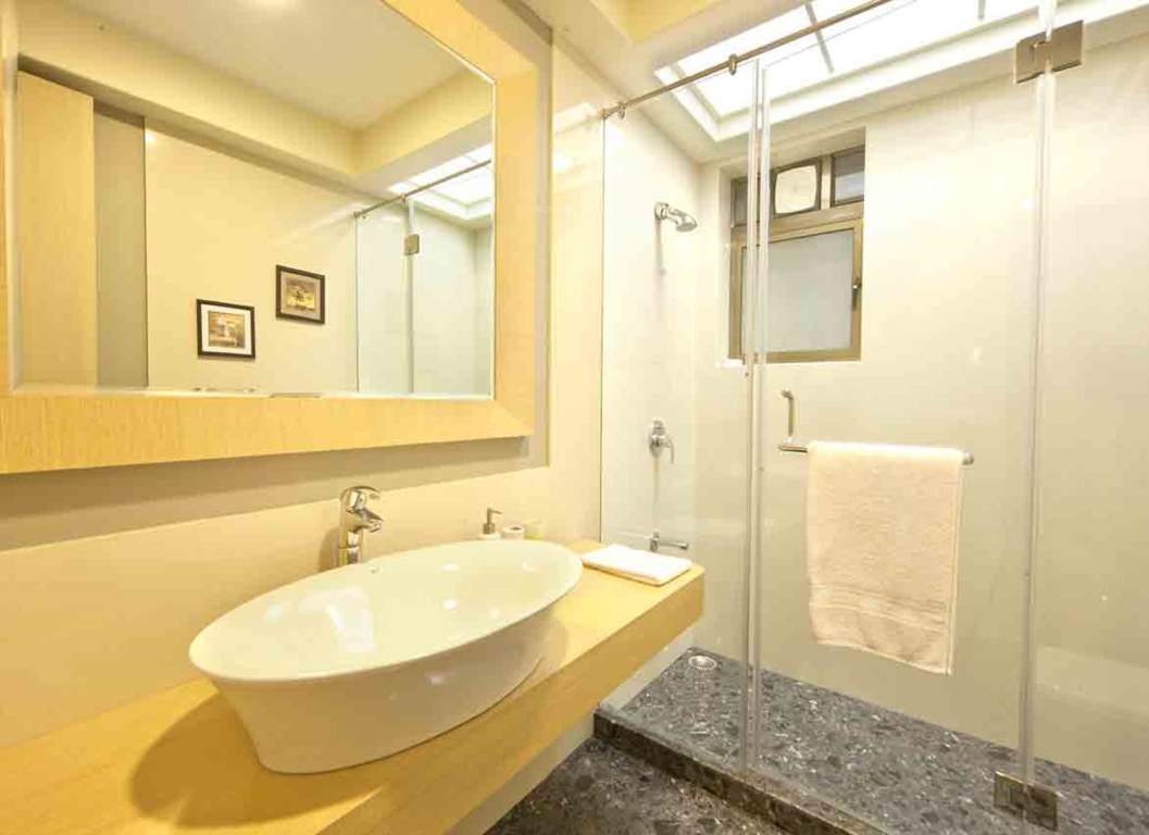  bloomfield phase iii j and k building Bathroom