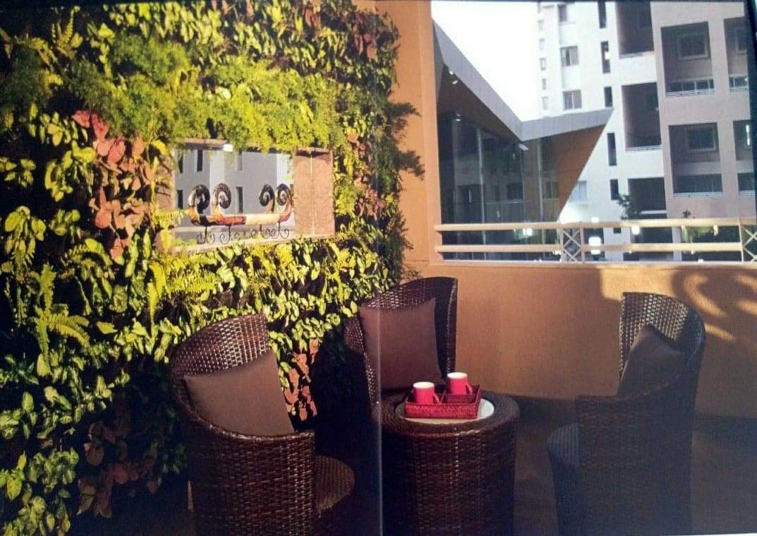  greendale wing d Balcony