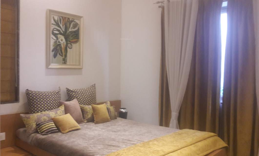  iconia phase ii Bedroom