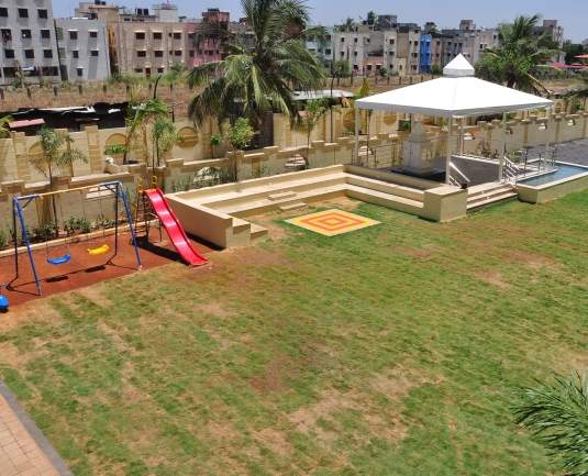  engracia b and c Children's play area