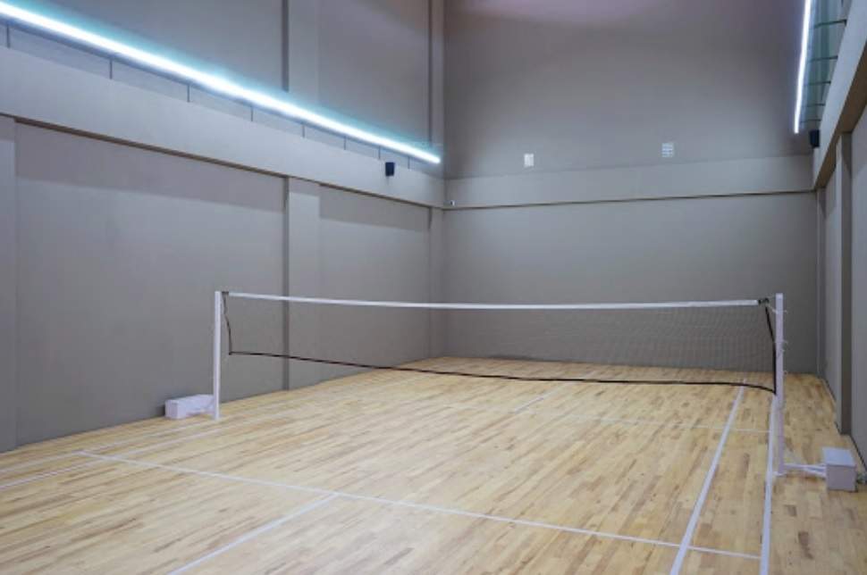  viva th Badminton Court