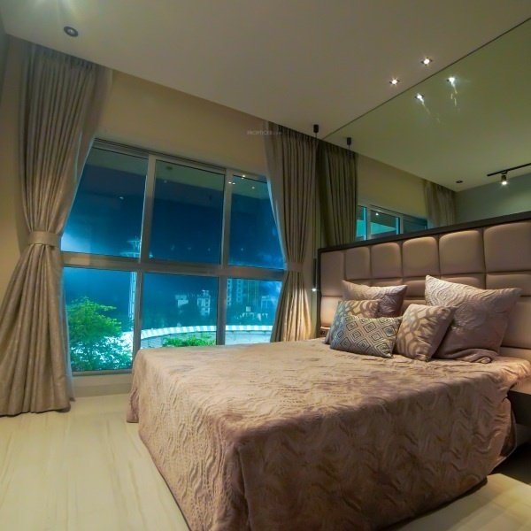 Images for Main Other of UK Sangfroid