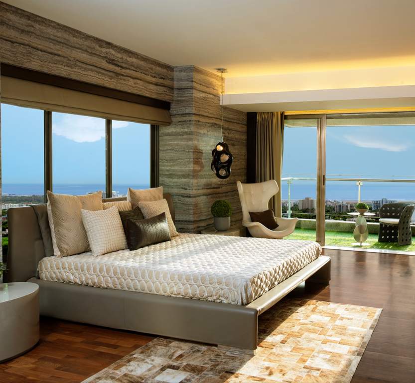  parthenon Bedroom
