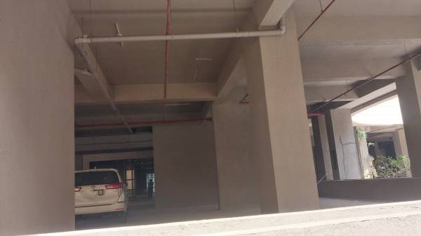  81-aureate Car Parking