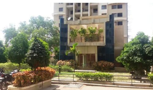  bellavista-g-building Club House