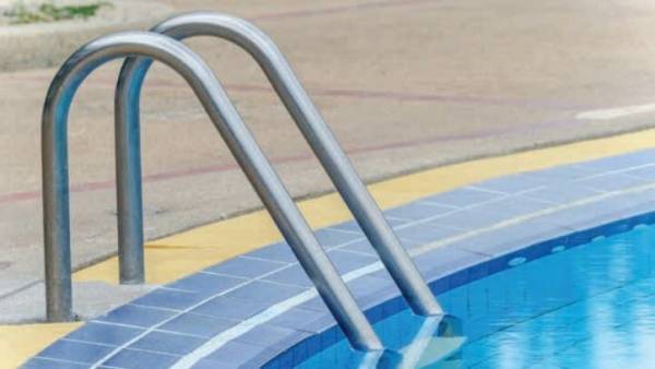  eastview-i Swimming Pool