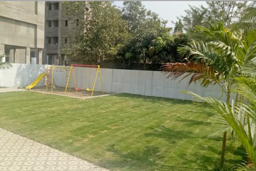  kute-fortune-b-building Children's play area