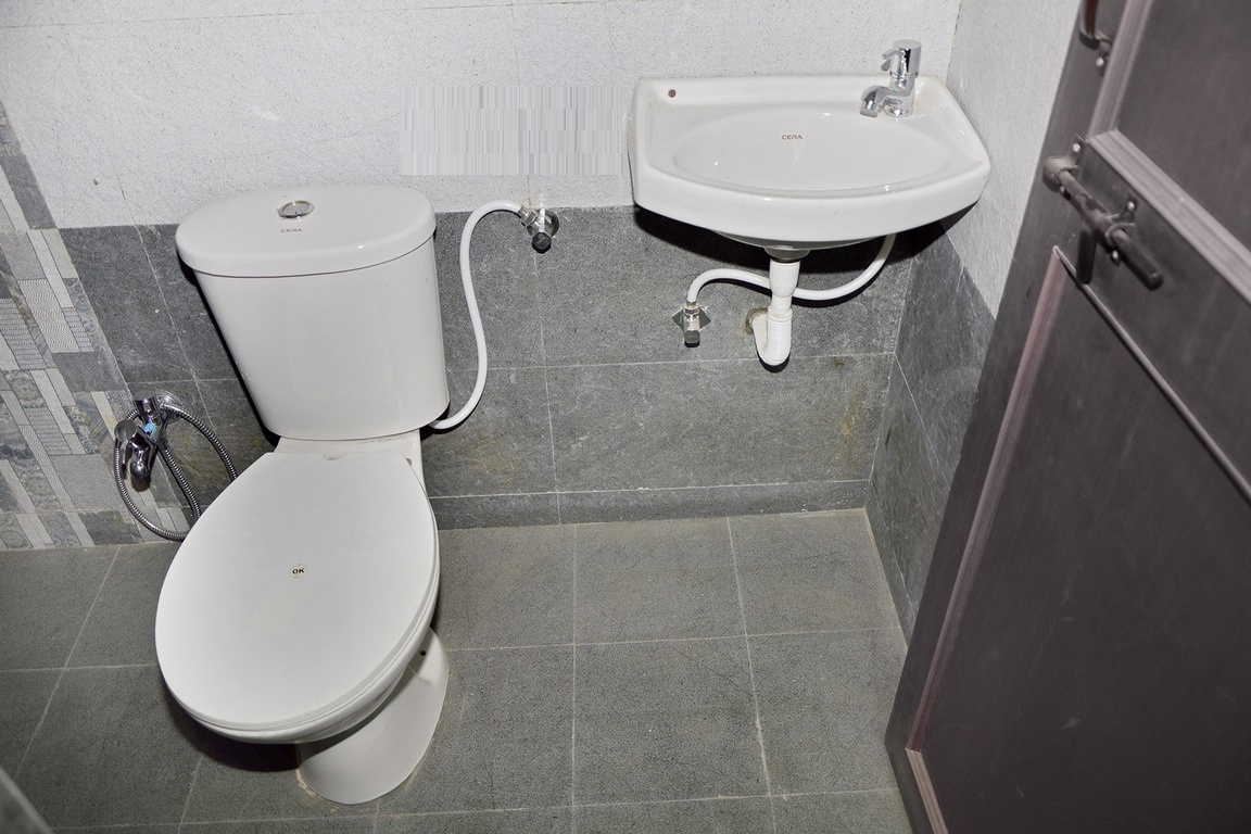  silver crest phase ii building b Bathroom