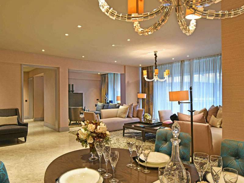  elegante tower a Living Area