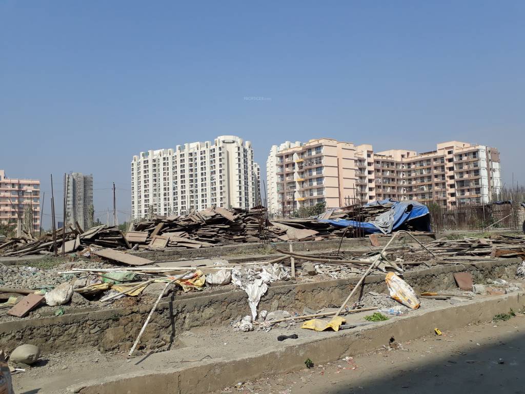 Images for Construction Status of Shree Parasnath Nagari Building No 2