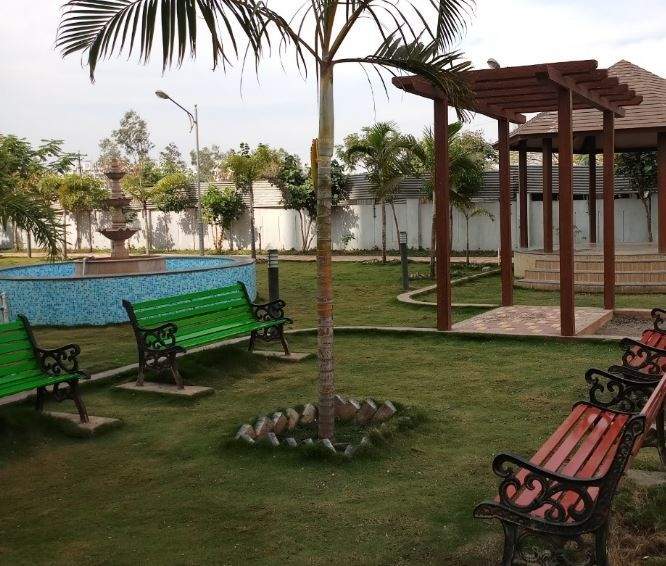  silver palm grove phase 2 Landscaped Gardens