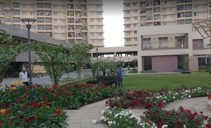 Kolte Patil Life Republic 7th Avenue